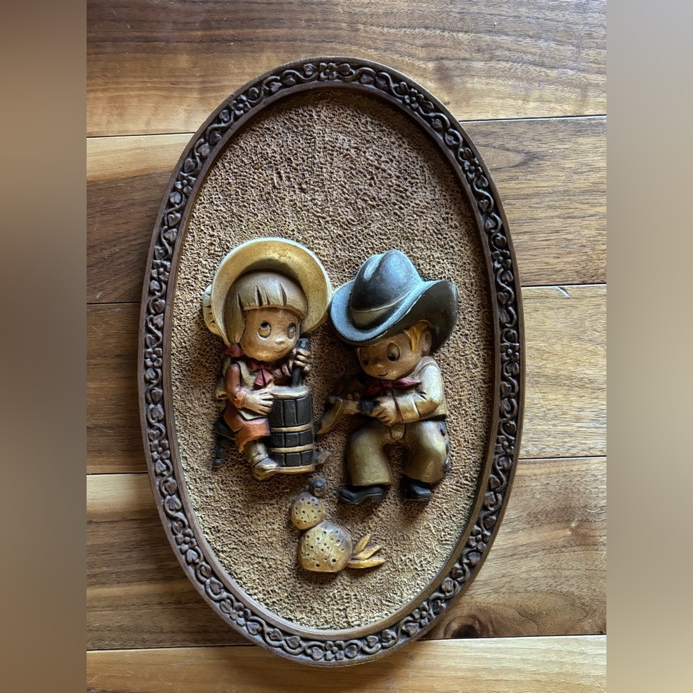 Vintage Hubbel Homco Burwood Western Cowboy Cowgirl Wall Oval Plaque Decor